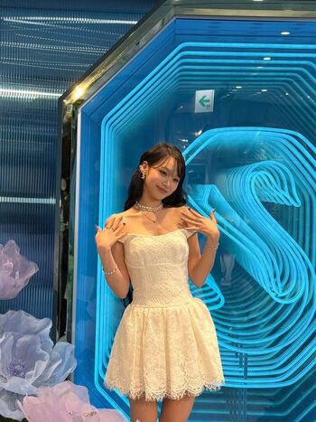 🔥 Kim chaewon  page leaked private photo uncensored full