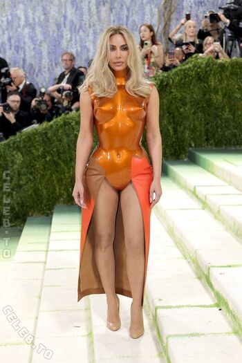 🔥 Kim kardashian  page leaked private photo uncensored full
