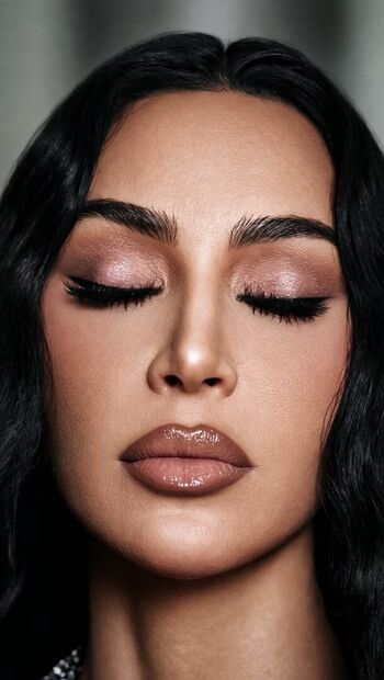 🔥 Kim kardashian  page leaked private photo uncensored full