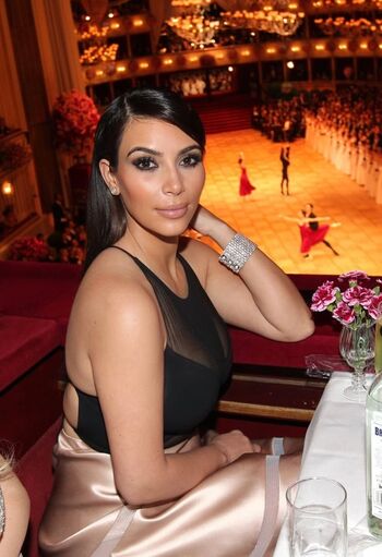 🔥 Kim kardashian leaked private photo uncensored full