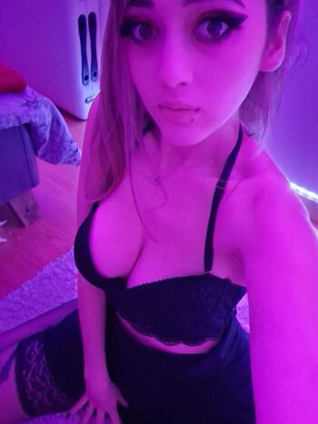 🔥 Kitsuneshironeko leaked private photo uncensored full