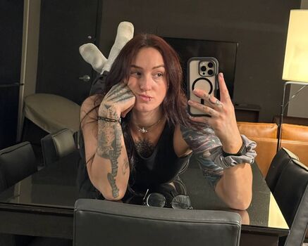 🔥 Kris statlander page leaked private photo uncensored full