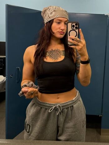 🔥 Kris statlander page leaked private photo uncensored full