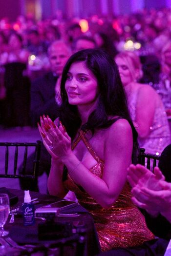 🔥 Kylie jenner  page leaked private photo uncensored full