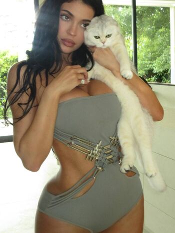 🔥 Kylie jenner  page leaked private photo uncensored full
