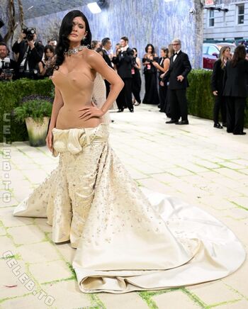 🔥 Kylie jenner  page leaked private photo uncensored full
