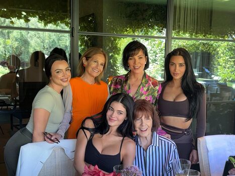 🔥 Kylie jenner  page leaked private photo uncensored full