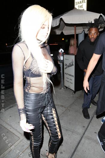 🔥 Kylie jenner  page leaked private photo uncensored full