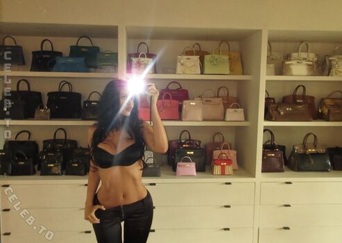 🔥 Kylie jenner  page leaked private photo uncensored full