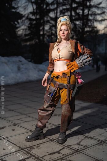 🔥 Lada lyumos  page leaked private photo uncensored full