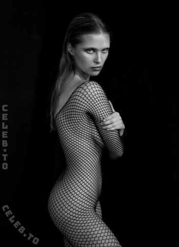 🔥 Laura oganessian leaked private photo uncensored full
