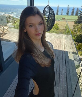 🔥 Laurafermann leaked private photo uncensored full