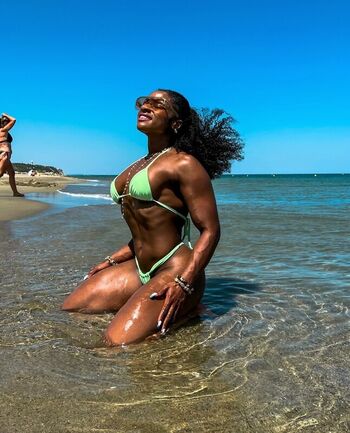 🔥 Lauwenciaa leaked private photo uncensored full