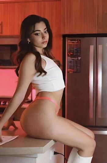 🔥 Lea martinez  page leaked private photo uncensored full