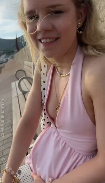 🔥 Lea peach leaked private photo uncensored full