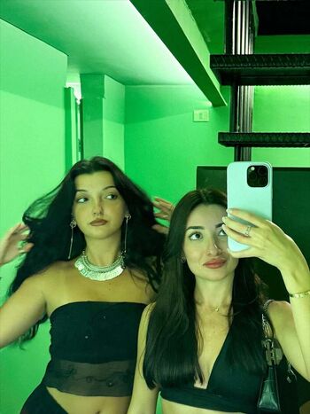 🔥 Lebanese girls  page leaked private photo uncensored full