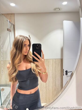 🔥 Lillian phillips  page leaked private photo uncensored full