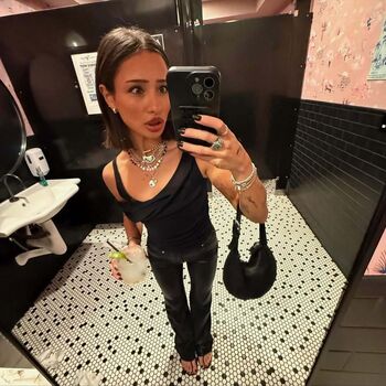 🔥 Lindsey fishman leaked private photo uncensored full