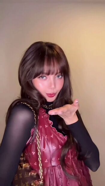 🔥 Lisa blackpink page leaked private photo uncensored full