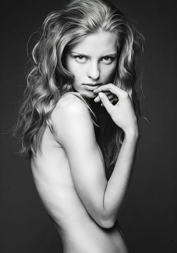 🔥 Lithuanian girls leaked private photo uncensored full