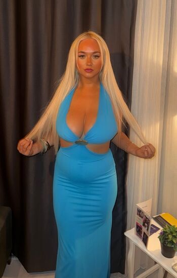 🔥 Little blonde leaked private photo uncensored full