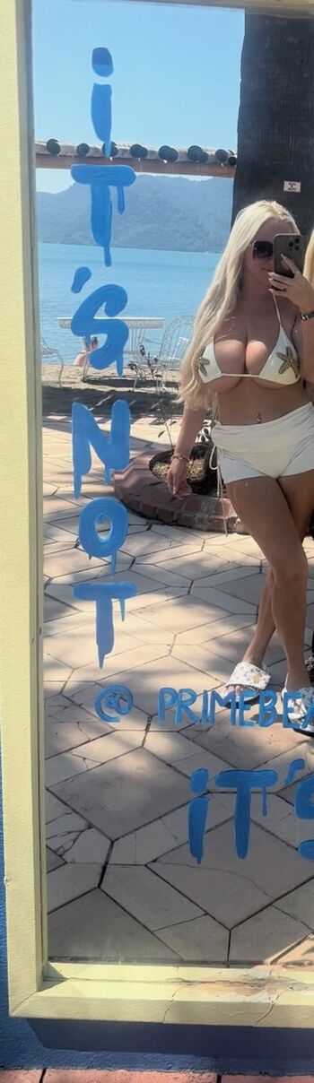 🔥 Little blonde leaked private photo uncensored full