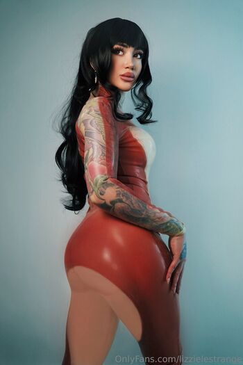 🔥 Lizzie le strange  page leaked private photo uncensored full