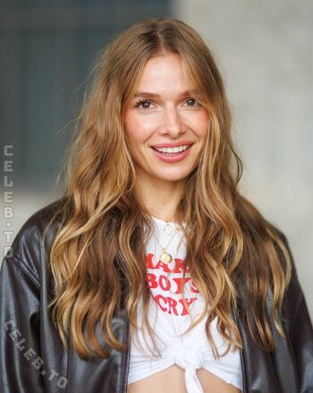 🔥 Lola weippert leaked private photo uncensored full