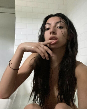 🔥 Luckyrainee leaked private photo uncensored full
