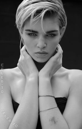 🔥 Luisa hartema leaked private photo uncensored full