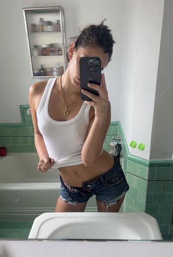 🔥 Lydia campanelli leaked private photo uncensored full