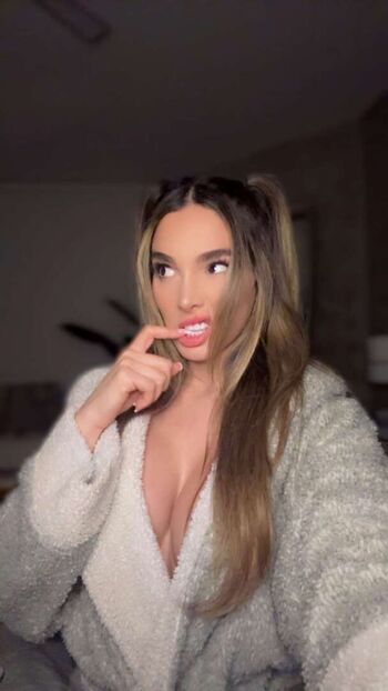 🔥 Lynaritaa leaked private photo uncensored full