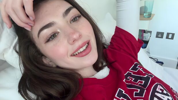 🔥 Lyzzahh page leaked private photo uncensored full