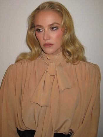 🔥 Maika monroe page leaked private photo uncensored full