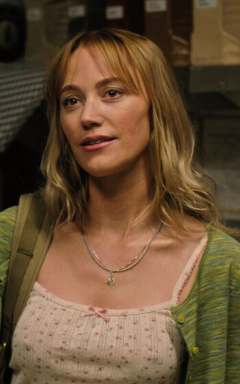 🔥 Maika monroe page leaked private photo uncensored full