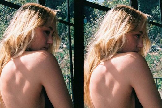 🔥 Maika monroe leaked private photo uncensored full