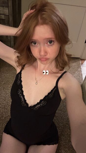 🔥 Makenna kelly leaked private photo uncensored full