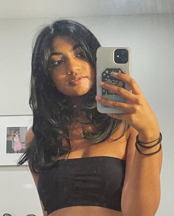 🔥 Mallika sabnani page leaked private photo uncensored full