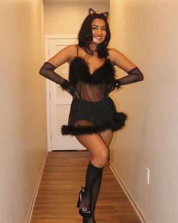 🔥 Mallika sabnani page leaked private photo uncensored full