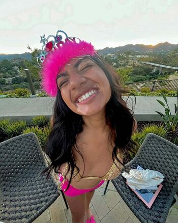 🔥 Mallika sabnani page leaked private photo uncensored full