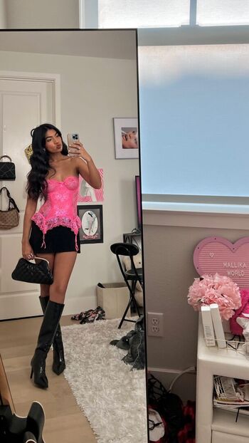 🔥 Mallika sabnani page leaked private photo uncensored full