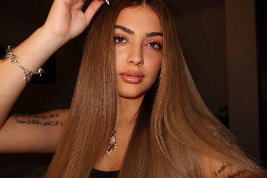 🔥 Malu trevejo  page leaked private photo uncensored full