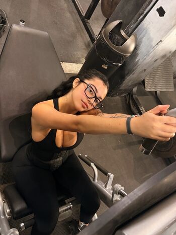 🔥 Malu trevejo  page leaked private photo uncensored full