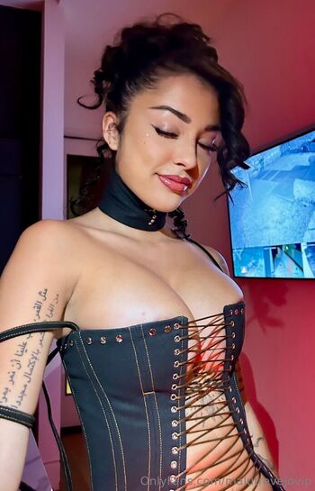 🔥 Malu trevejo  page leaked private photo uncensored full