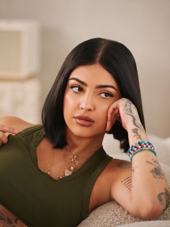 🔥 Malu trevejo  page leaked private photo uncensored full