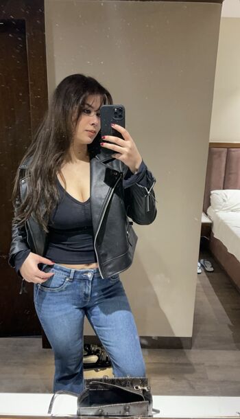 🔥 Mansi dasila leaked private photo uncensored full