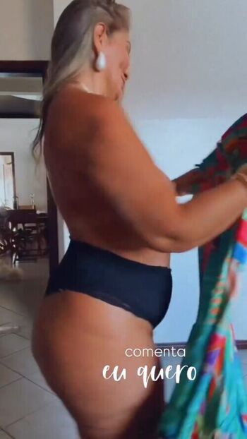 🔥 Mature women page leaked private photo uncensored full