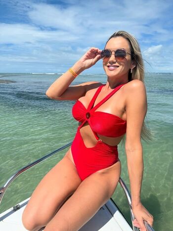 🔥 Mature women leaked private photo uncensored full