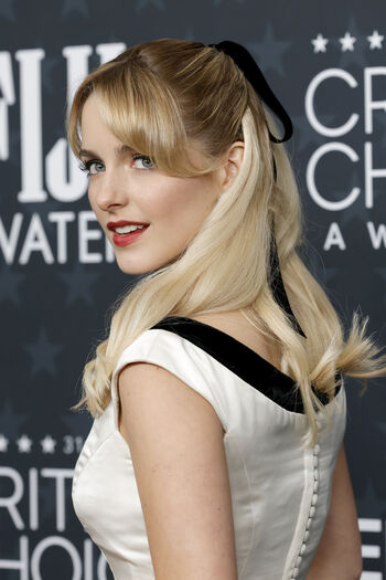 🔥 Mckenna grace  page leaked private photo uncensored full