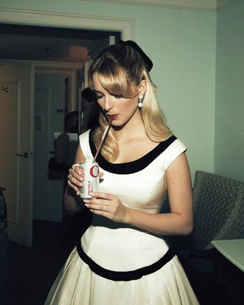 🔥 Mckenna grace  page leaked private photo uncensored full